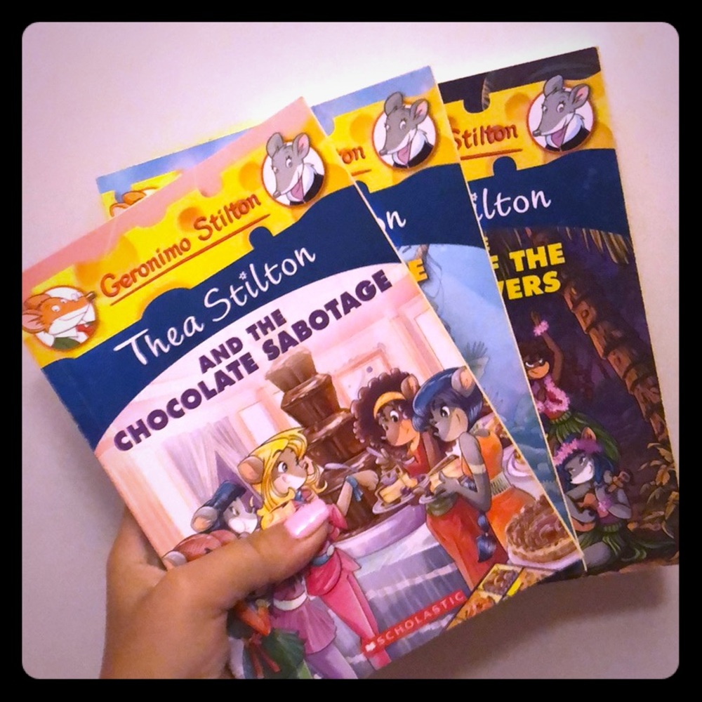 pack of three thea stilton books
